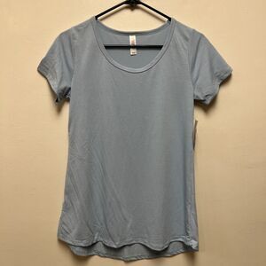 LuLaRoe LLR Women's Size XXS (2XS) Classic T Short Sleeve Shirt Solid Blue NWT